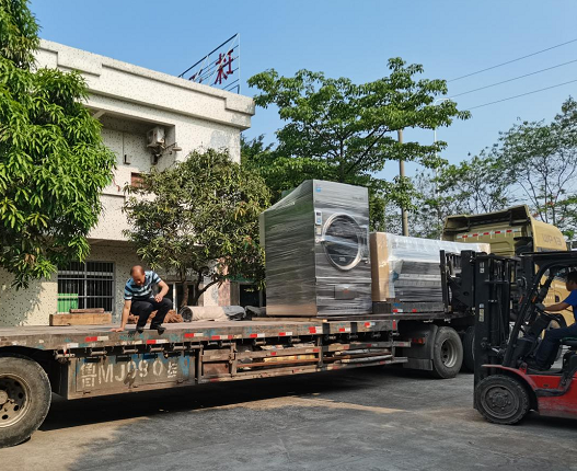 大型全自動洗脫機(jī) 大型全自動洗脫機(jī)