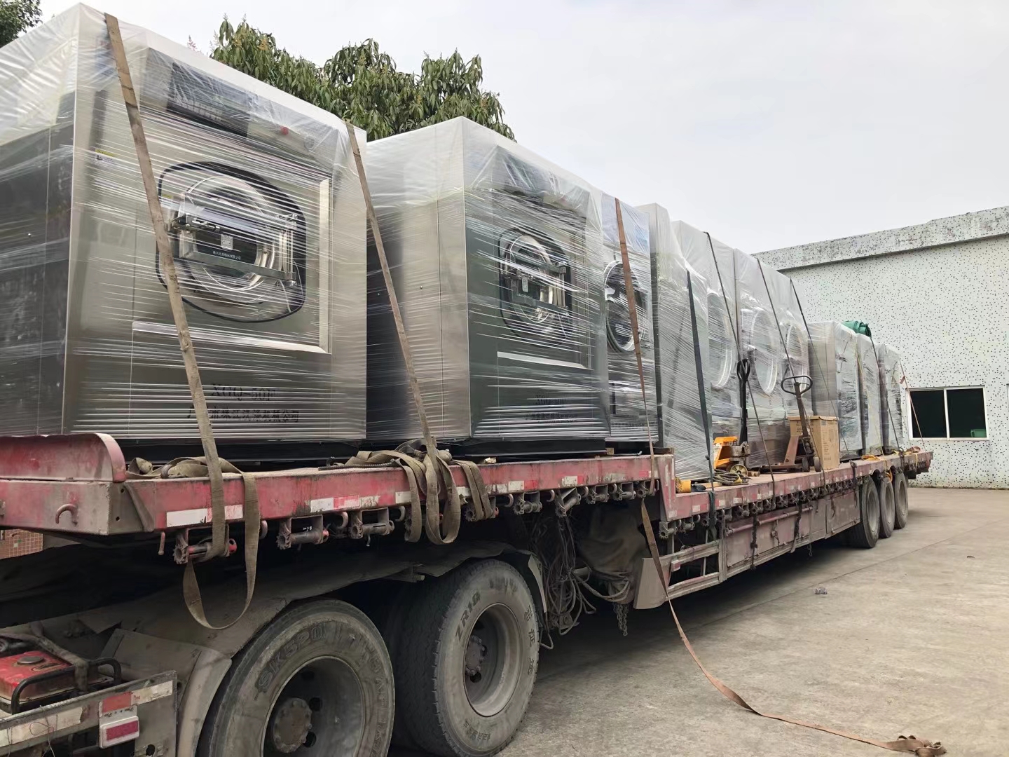 大型酒店洗衣房工業(yè)洗衣機(jī)，酒店洗衣房清潔專用工業(yè)洗衣機(jī)服務(wù)案例